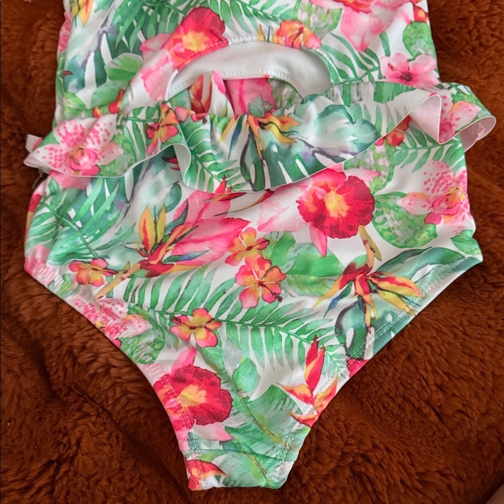 Penelope Mack Tropical Floral Swimsuit - Picture 5 of 5